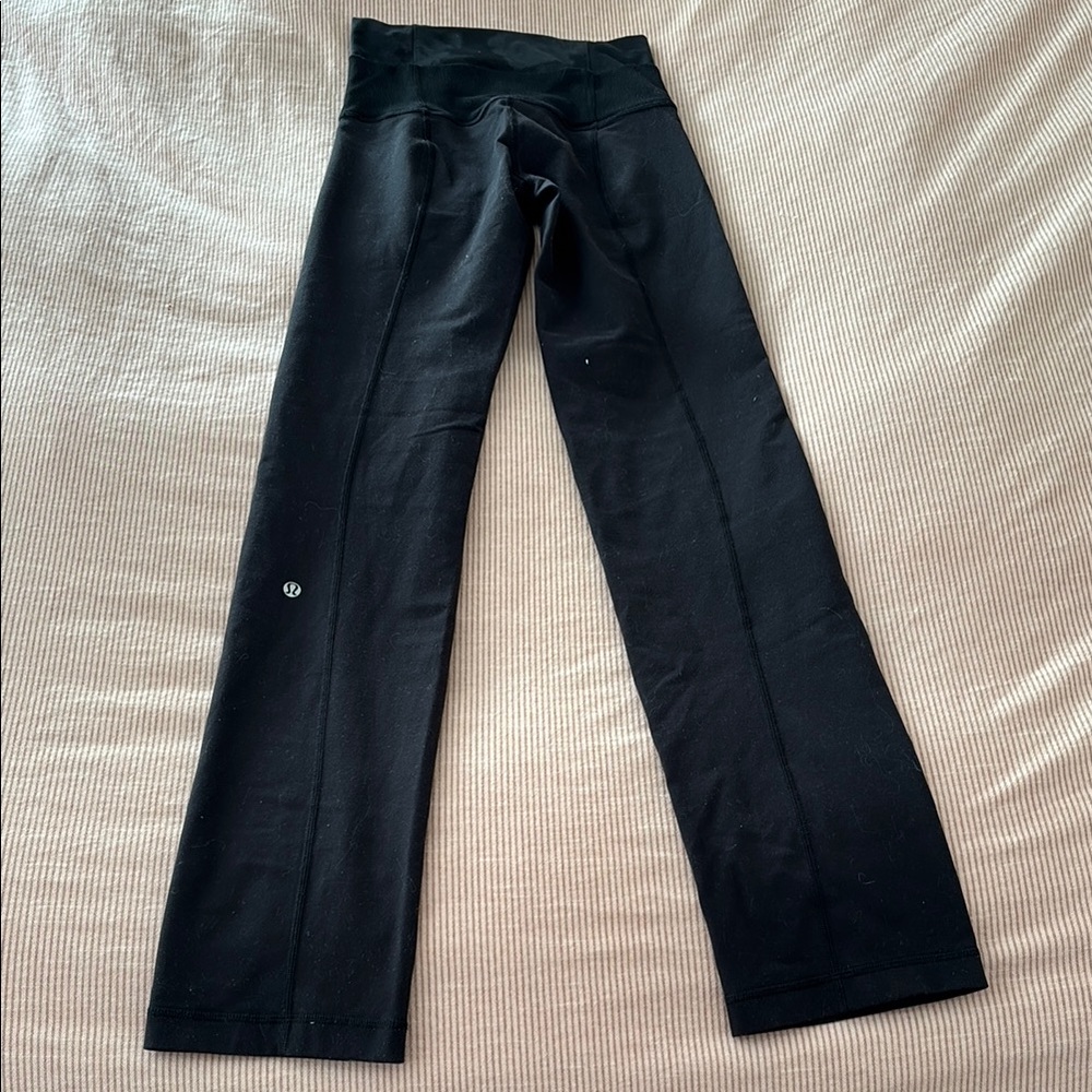 Lululemon Black High-Waisted Leggings - Picture 3 of 5